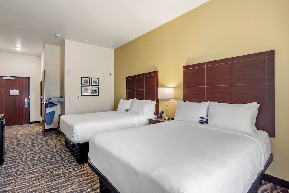 Cobblestone Hotel & Suites De Pere Green Bay - photo 17