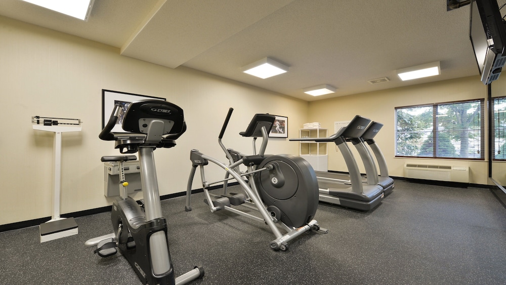 Holiday Inn Express Boston Milford by IHG - photo 21