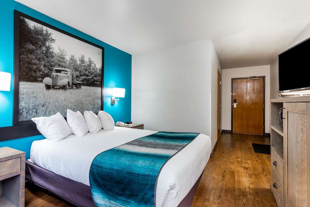 Super 8 by Wyndham Gardiner Yellowstone Park Area - photo 47