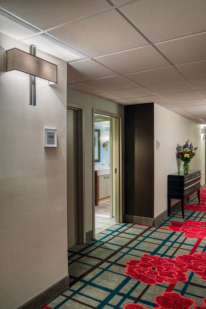 The Kenilworth Hotel Airport West - photo 6