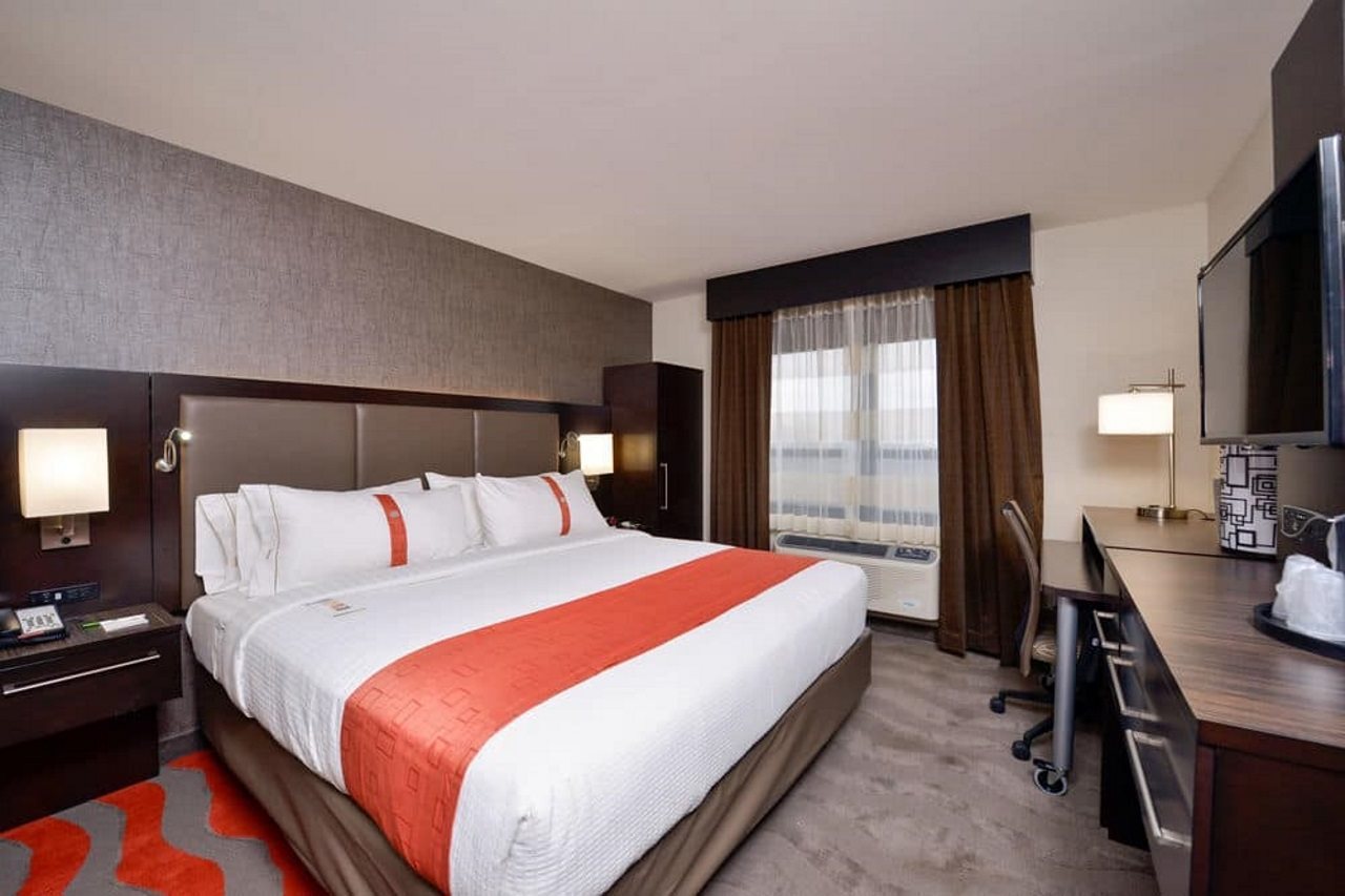 Holiday Inn New York JFK Airport Area - photo 3