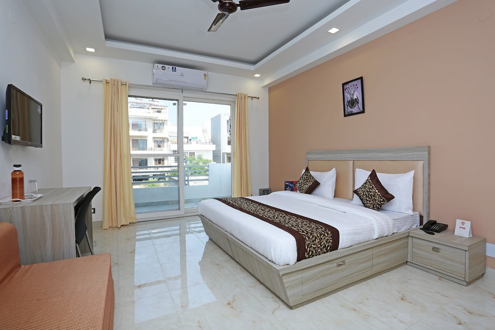 Oyo 9934 Hotel Nirmal Niwas