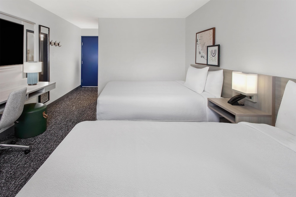 Spark by Hilton Rochester South - photo 10