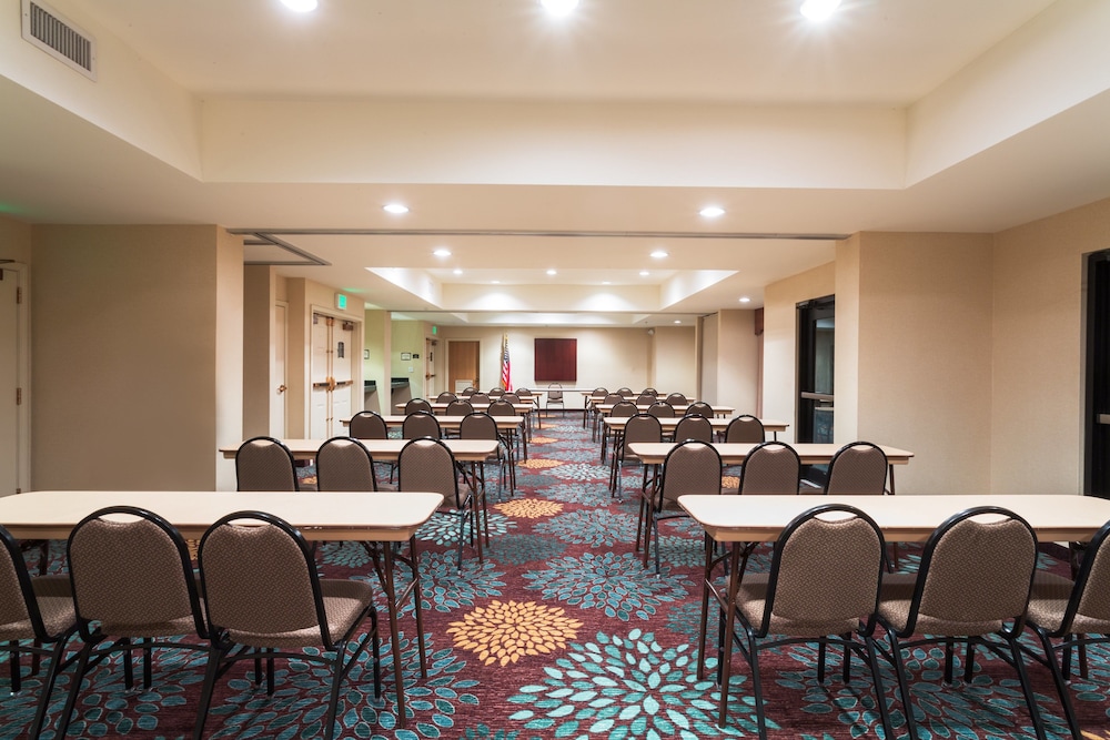 Staybridge Suites Tallahassee by IHG - photo 46