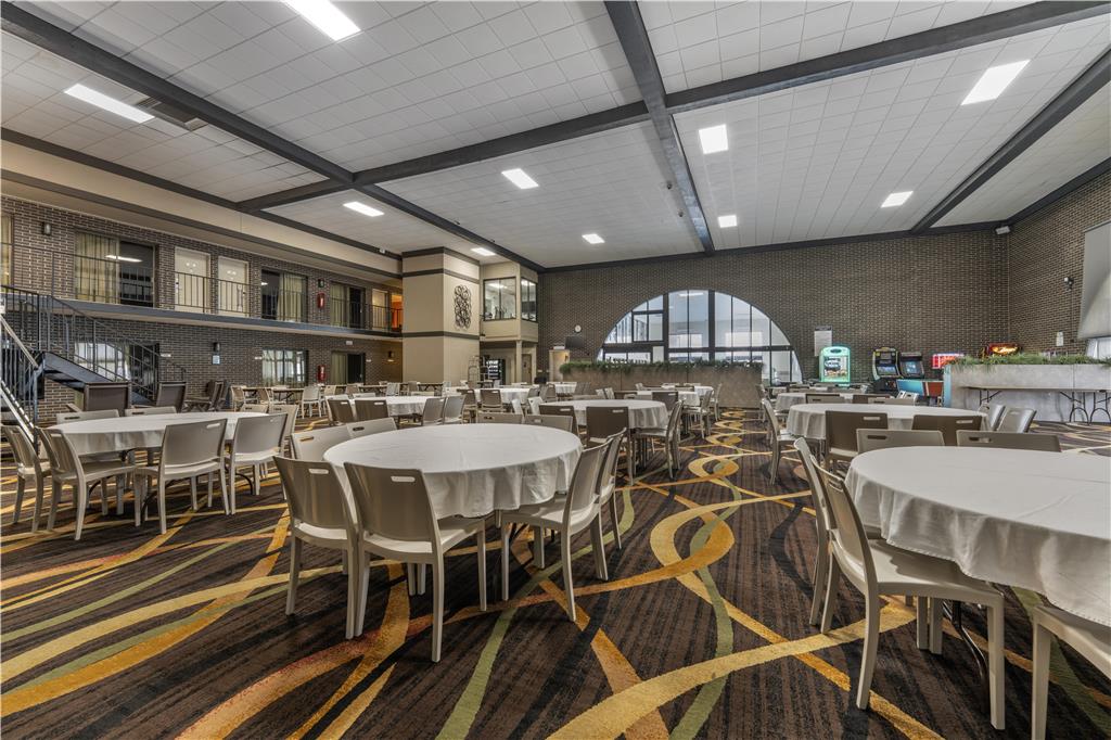 Best Western Angus Inn - photo 10