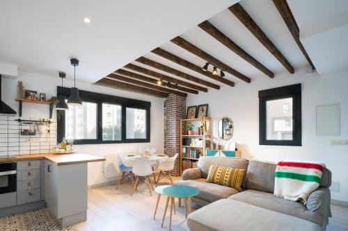 Duplex De Diseno Cerca De Riazor — A Coruna