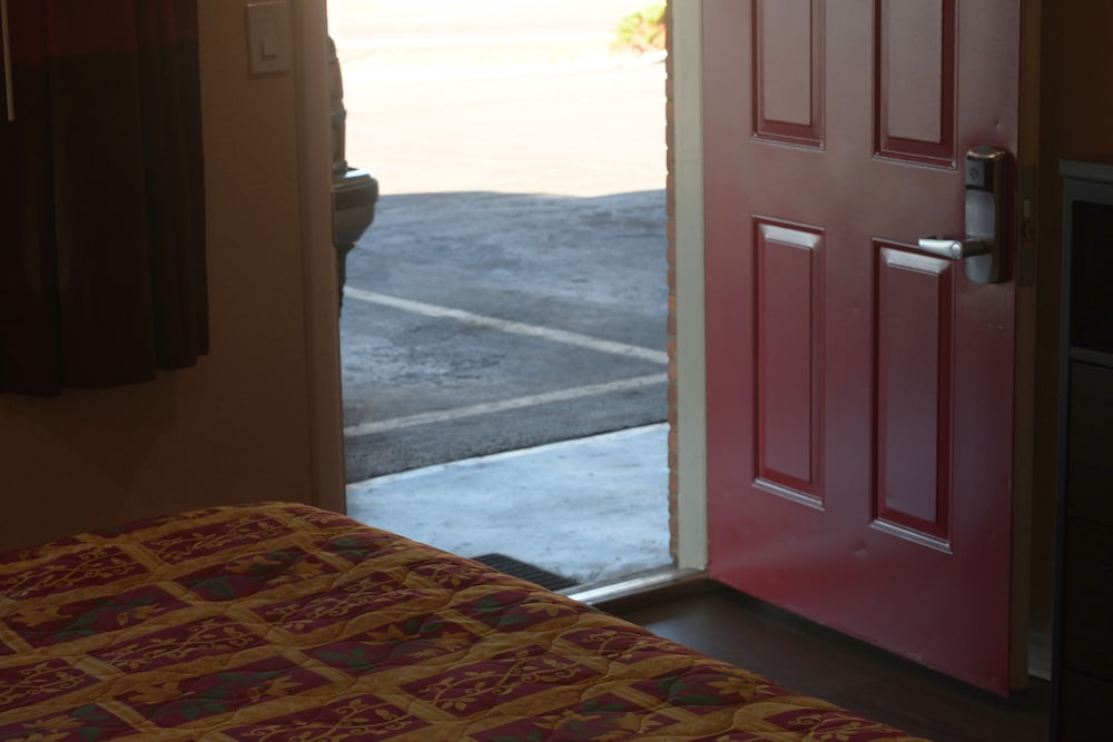 A 1 Budget Motel - photo 37
