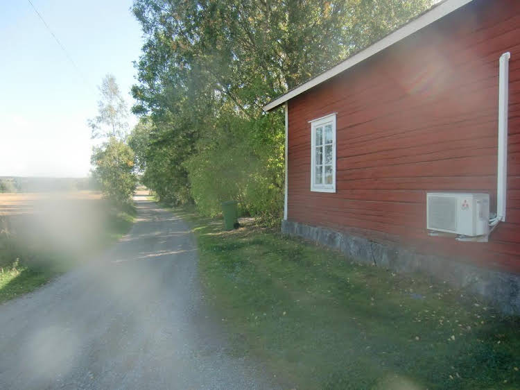 Finnsta Gård Cottages - carbon neutral hotel in Vaesteras