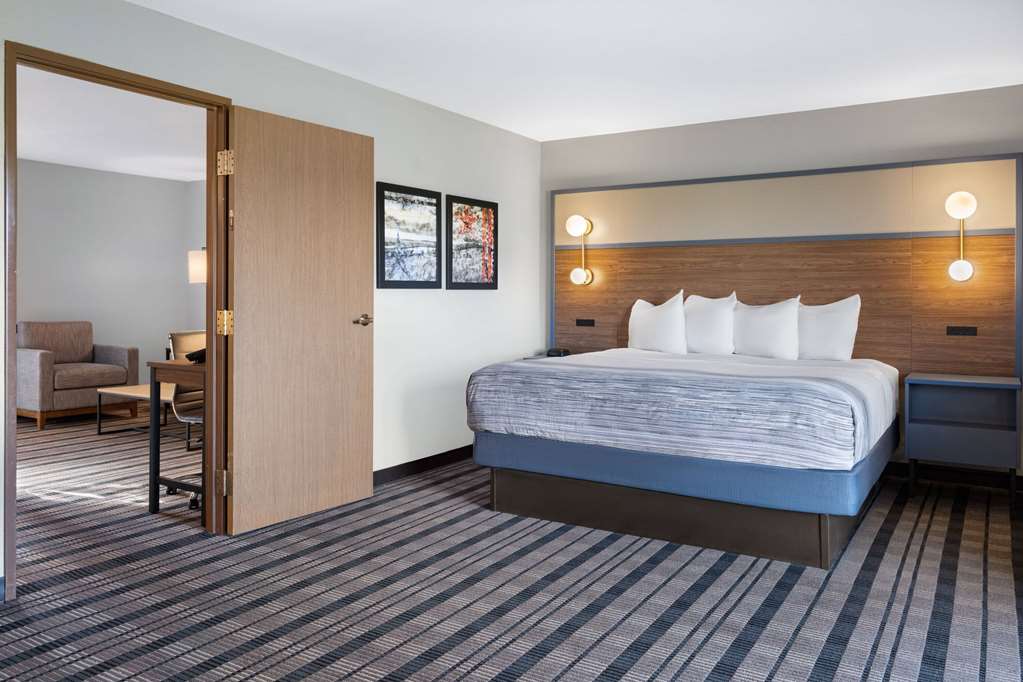 AmericInn by Wyndham Beaver Dam - photo 37