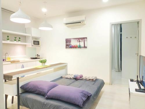 Deluxe suites 3 1BR 2 5 pax Netflix Georgetown — 4-Star Luxury Hotel in George Town, Malaysia