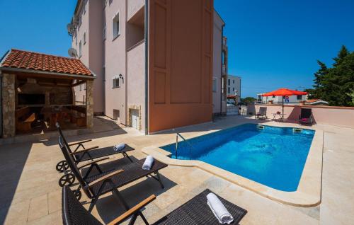 4 Bedroom Lovely Apartment In Pula — 4-Star Luxury Hotel in Pula, Croatia