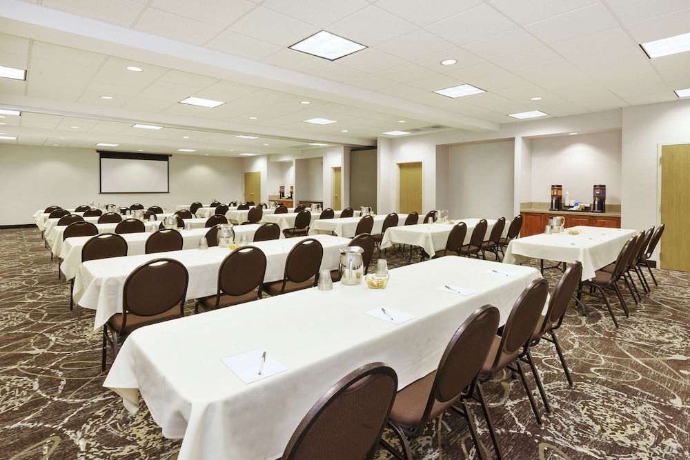 Country Inn & Suites by Radisson Idaho Falls at the Mall - photo 46