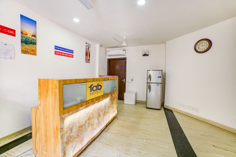 FabHotel Primero