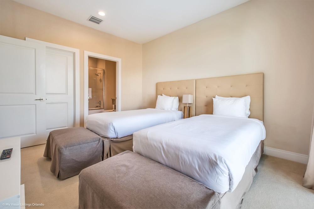 Magic Village Resort Townhouse - photo 8