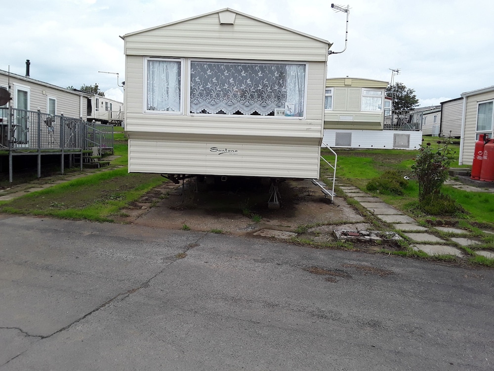 2 bed Caravan Approx 10 Mins From Beach Suzie 2 in Kingston Upon Hull, United Kingdom