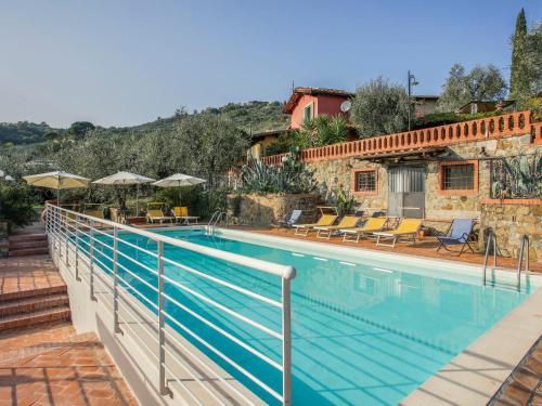 Holiday Home Borgo della Limonaia 4 by Interhome — 4-Star Luxury Hotel in Pieve A Nievole, Italy