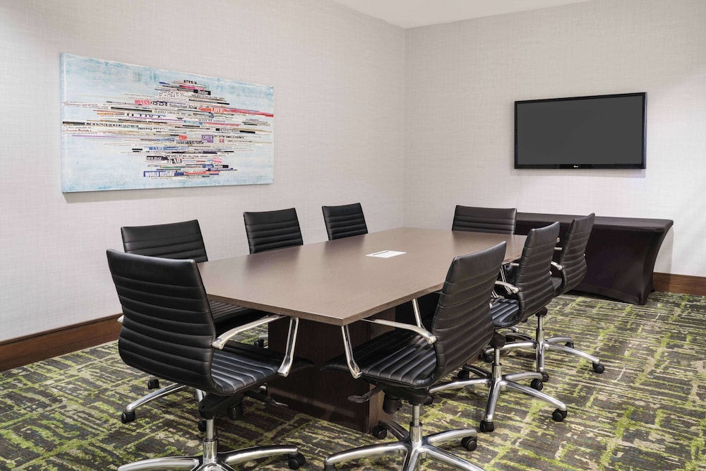 Hampton Inn & Suites Denver Downtown Convention Center - photo 45