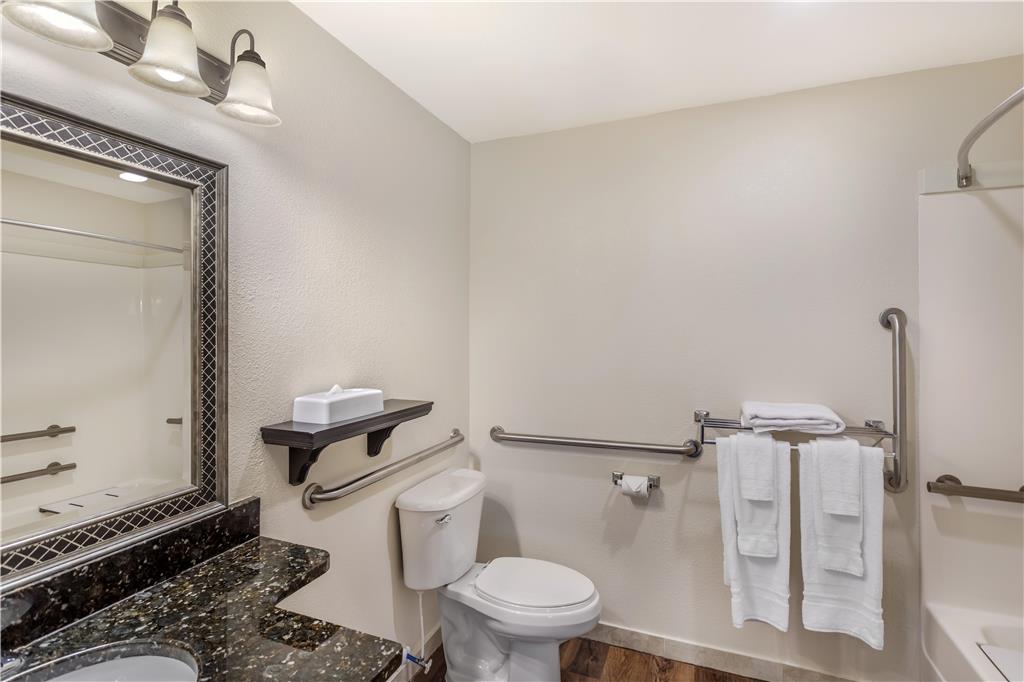 Best Western Plus Valdosta Hotel & Suites - photo 22