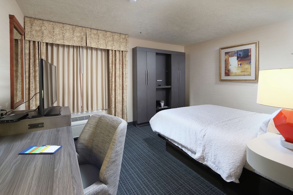 Hampton Inn Sierra Vista - photo 11
