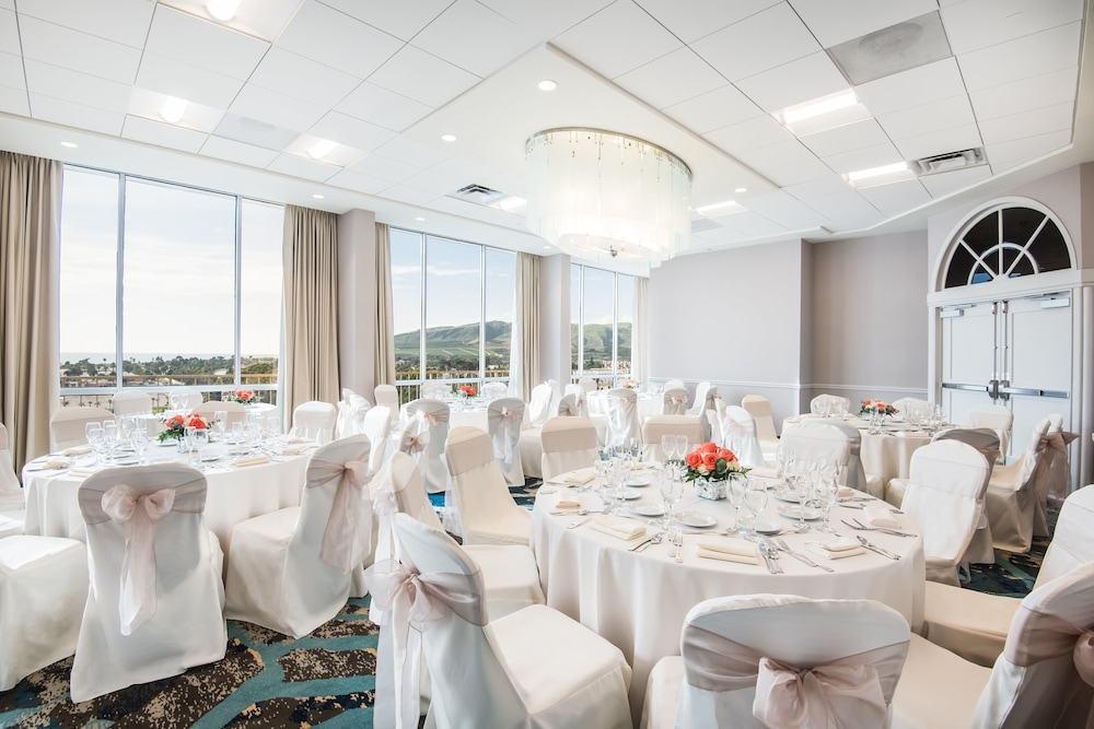 Crowne Plaza Ventura Beach by IHG - photo 89