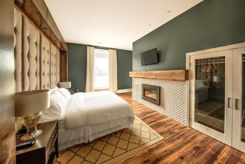 The Harkness Hotel - photo 31