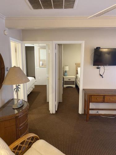 The Admiral Hotel Motel - photo 187