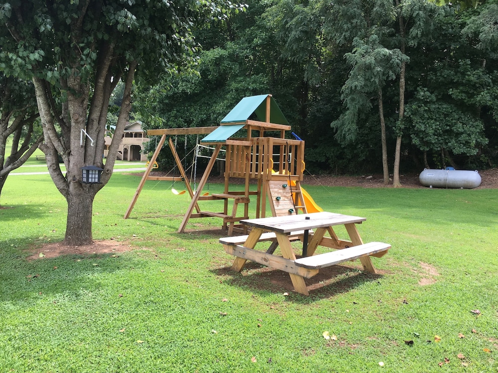 Chatuge Mountain Inn - photo 19