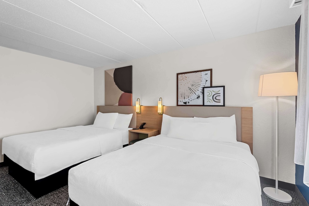 Spark by Hilton Cedar Falls - photo 24
