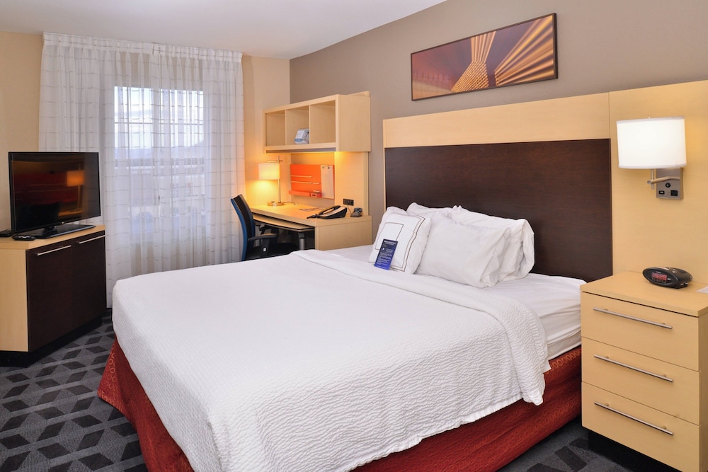 TownePlace Suites by Marriott Las Vegas Henderson - photo 8