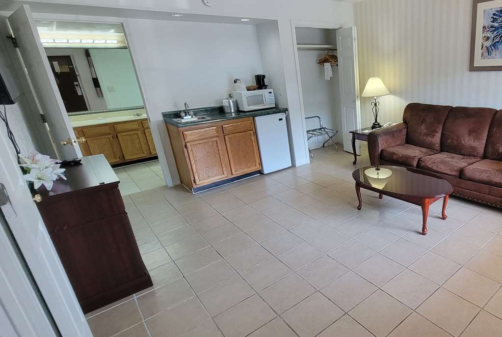 Ramada by Wyndham Mountain Home - photo 71