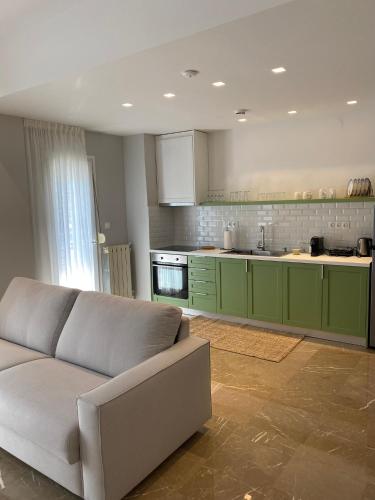 Theta Θ2 Luxury Apartment's — 4-Star Luxury Hotel in Thessaloniki, Greece