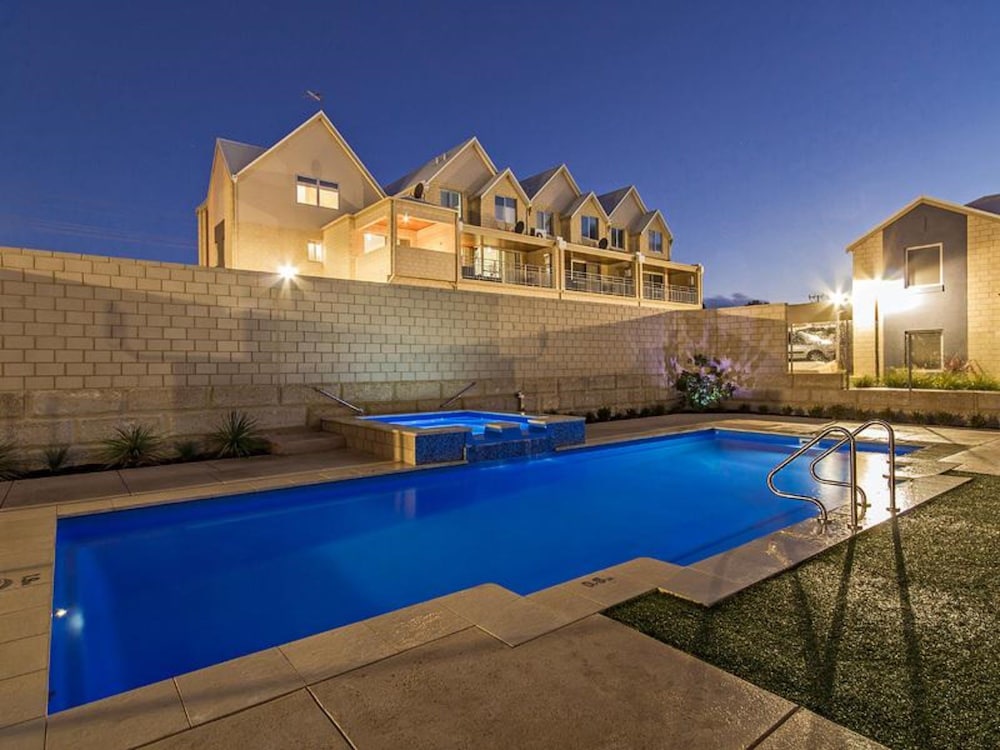 Serenity on the Terrace — hotel in Mandurah