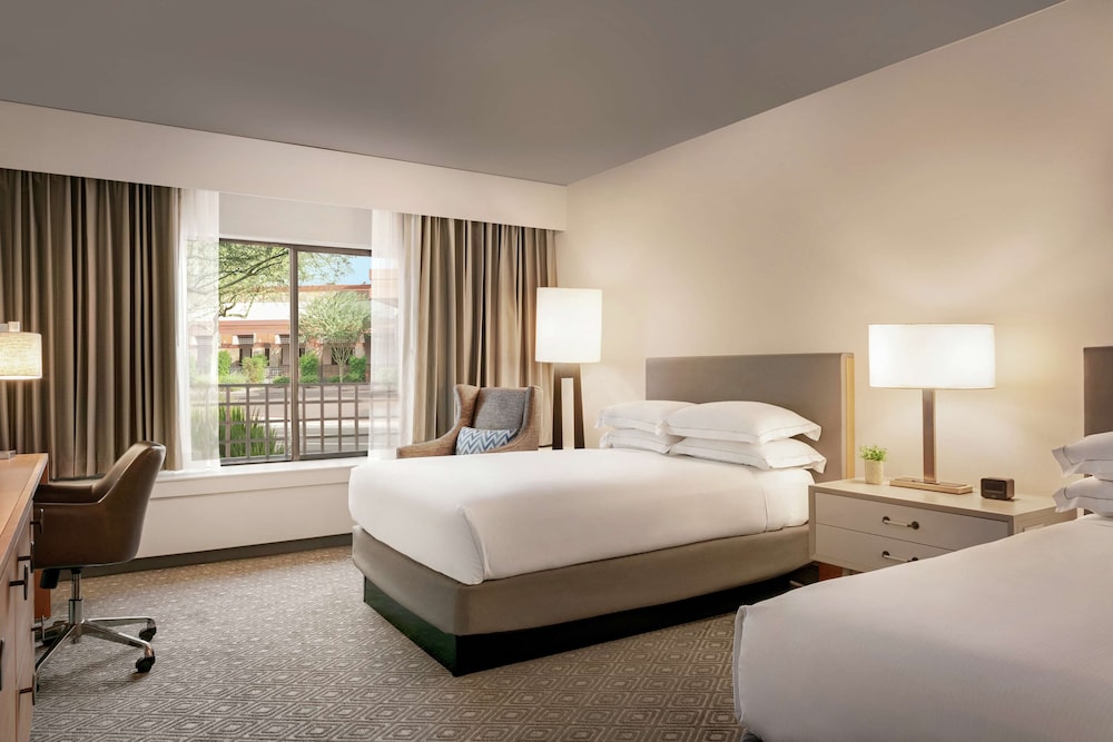 Hilton Scottsdale Resort & Villas - photo 14