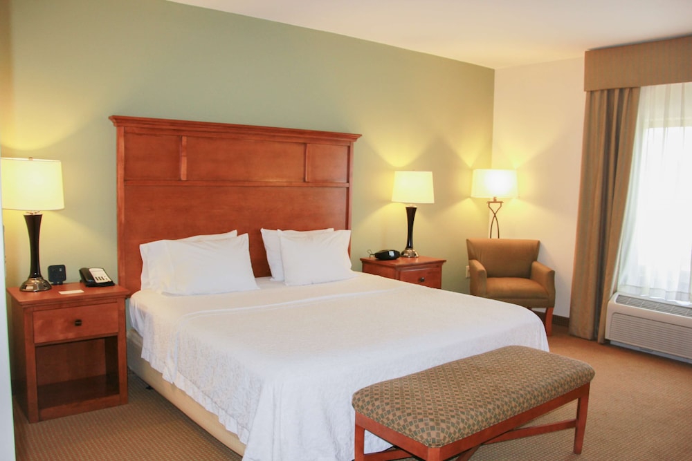 Hampton Inn & Suites Radcliff Fort Knox - photo 34