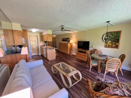 Maui Sunset A415 in Kihei, United States