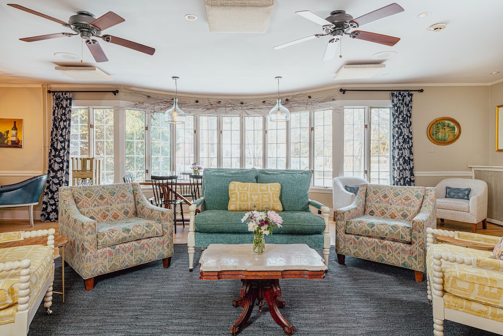Norwich Inn - photo 29