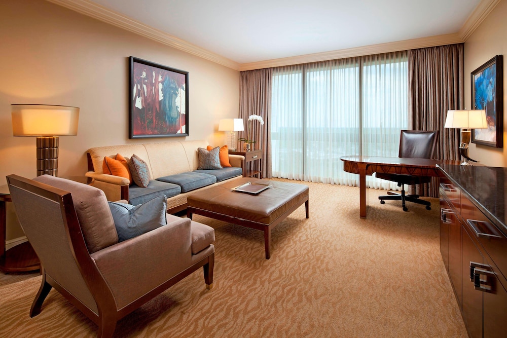 Houston Grand Hotel River Oaks - photo 10