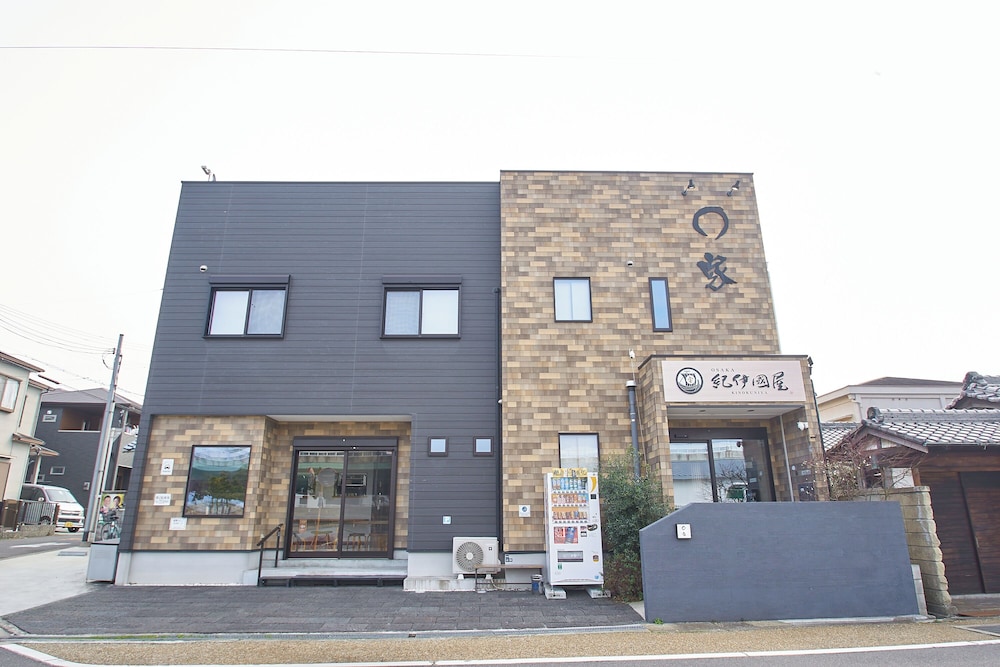 Maruya Izumisano in Izumisano, Japan