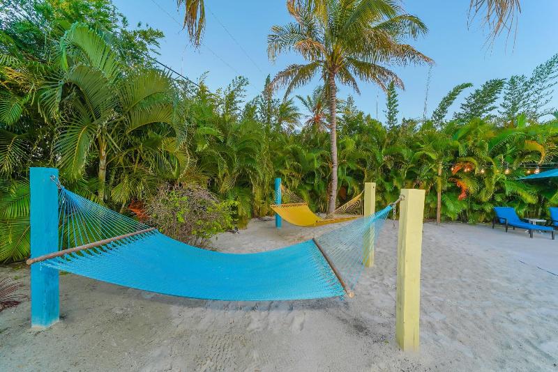 Siesta Key Palms Resort - photo 80