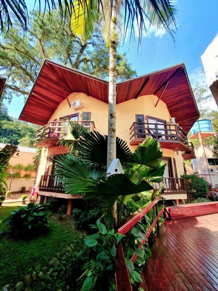 Apart Hotel Vale dos Duendes in Itatiaia, Brasil