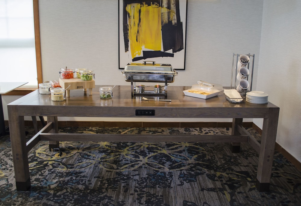 Fairfield Inn & Suites by Marriott Hazleton - photo 43