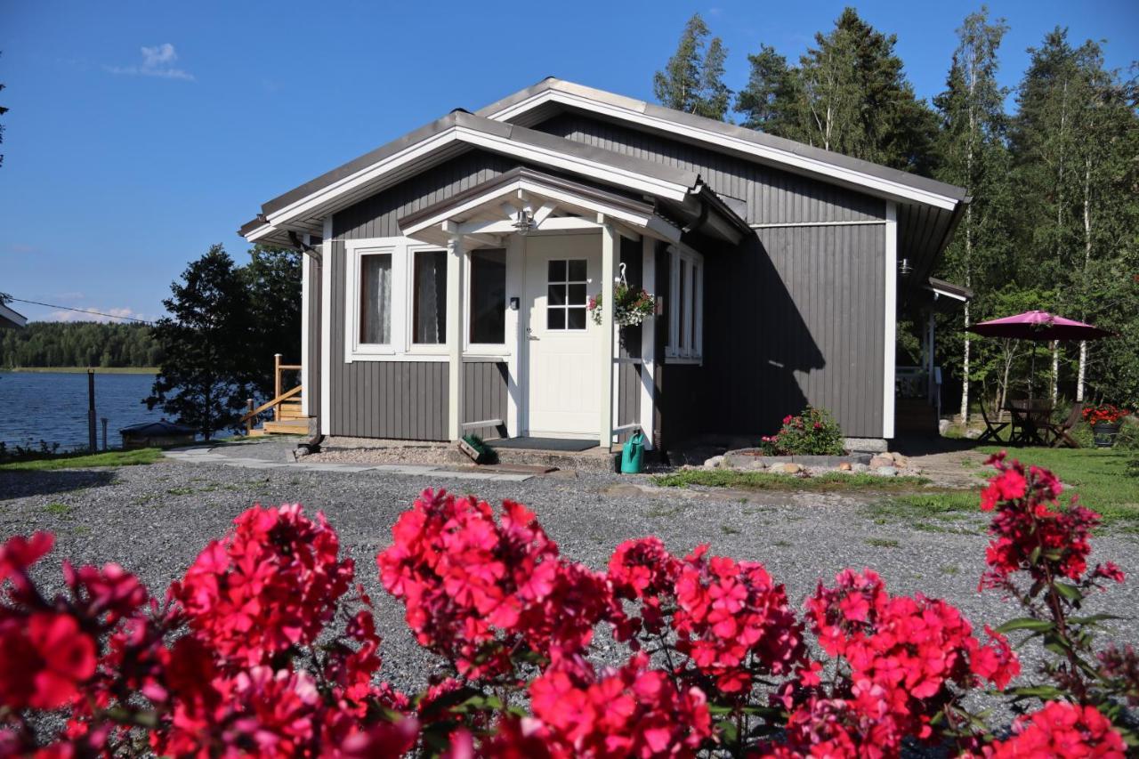 Hattapukki Villa Himpula — 4-Star Luxury Hotel in Sysmae, Finland