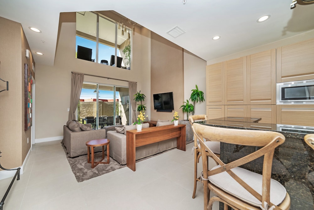 Modern Magic Village Resort Townhouse 7662 - photo 13