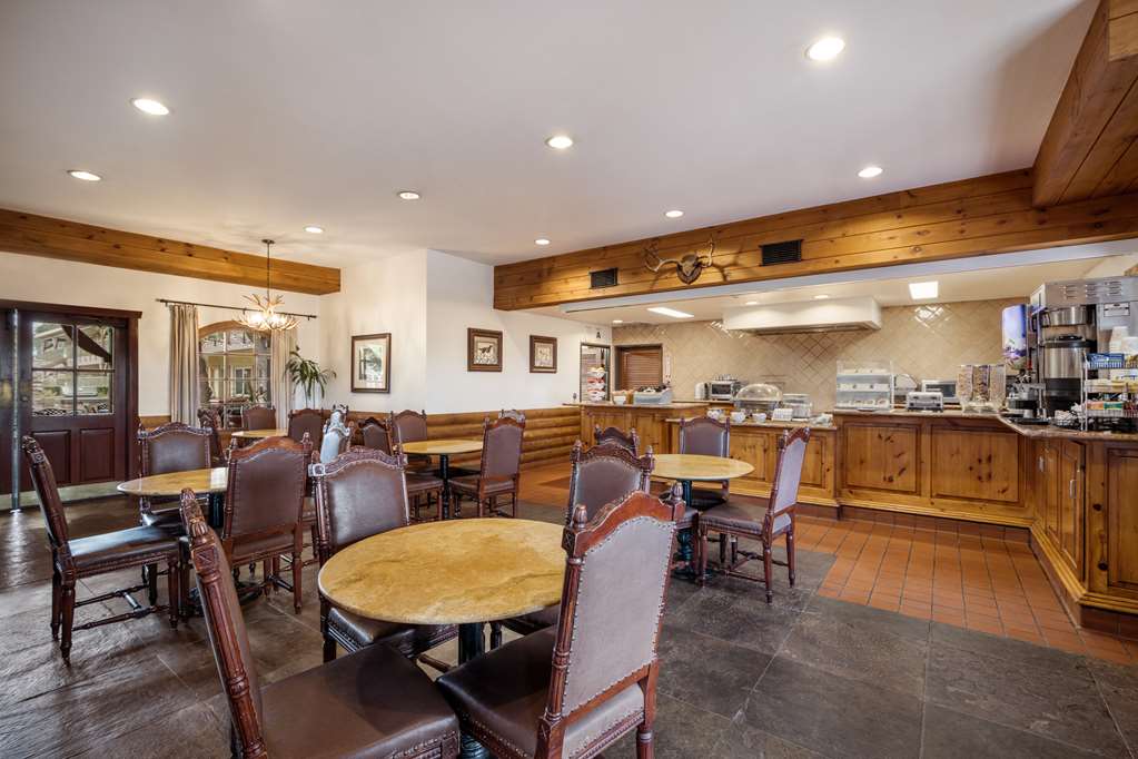 Best Western Corona Hotel and Suites - photo 6