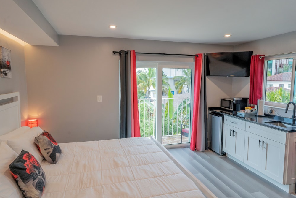 The Tel Hollywood Beach - photo 14