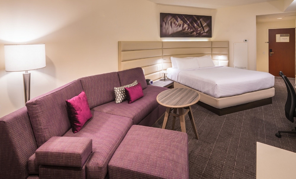 Crowne Plaza Springfield by IHG - photo 13