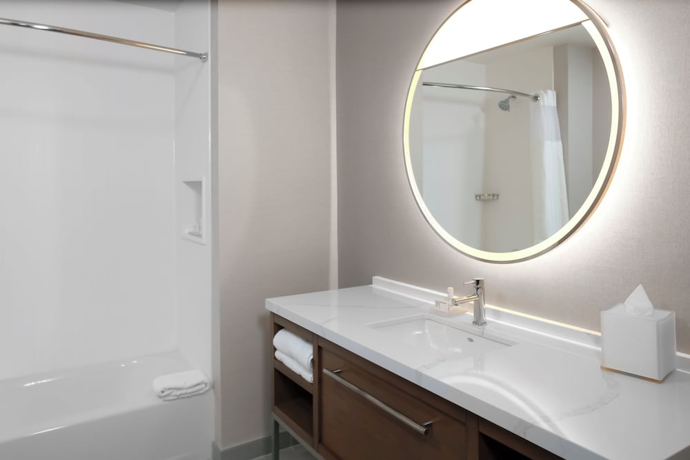 Courtyard by Marriott Thomasville Downtown - photo 15