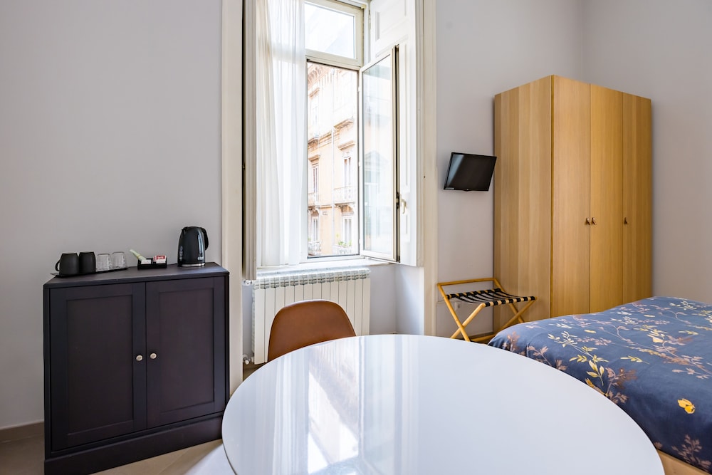 Piano Nobile - last minute hotel in Naples