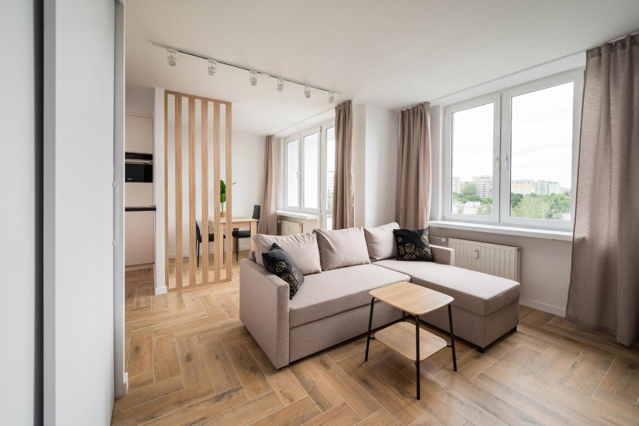 Chodecka Comfort Studio by BookingHost — 4-Star Luxury Hotel in Warsaw, Poland