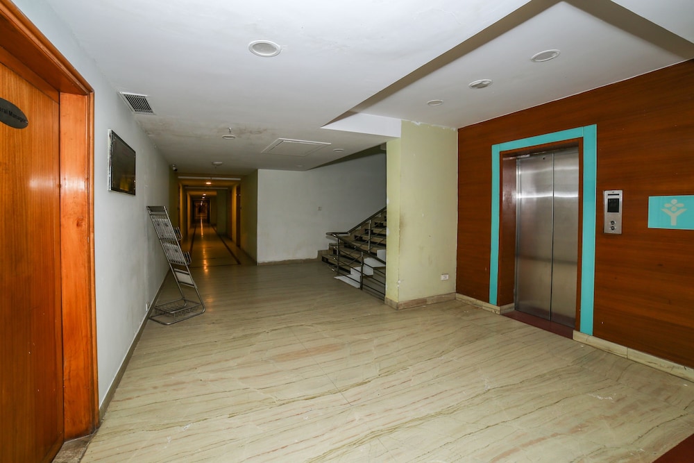 Capital O 5752 Tuma Park Adityaz in Gwalior, India